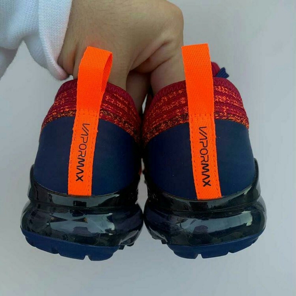 Nike Vapormax Flyknit Women - Picture 7 of 8